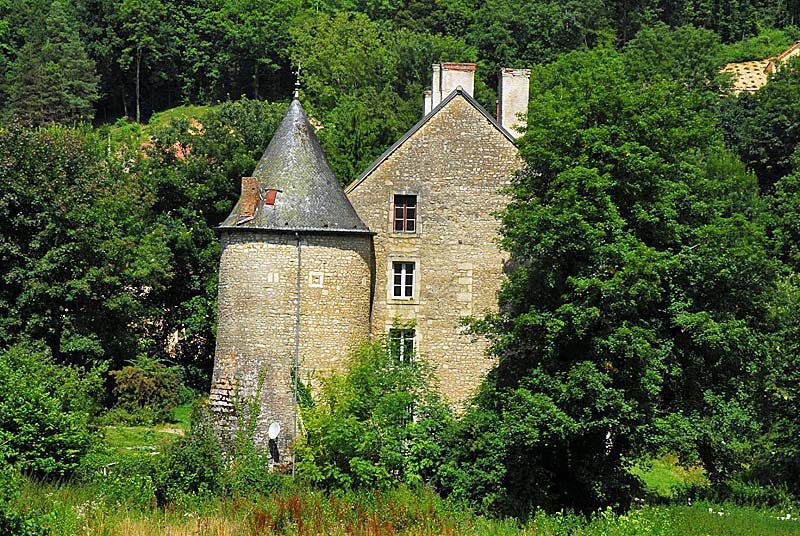 CHATEAU DE VIVEY