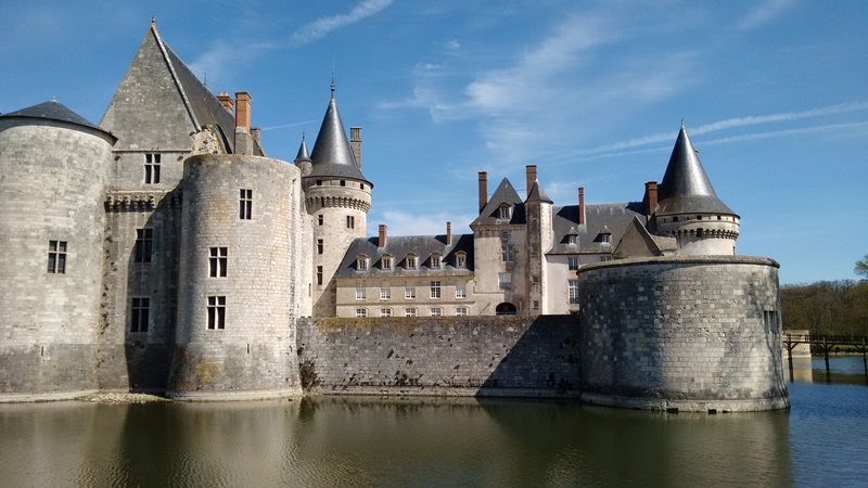 Château de Sully-sur-Loire