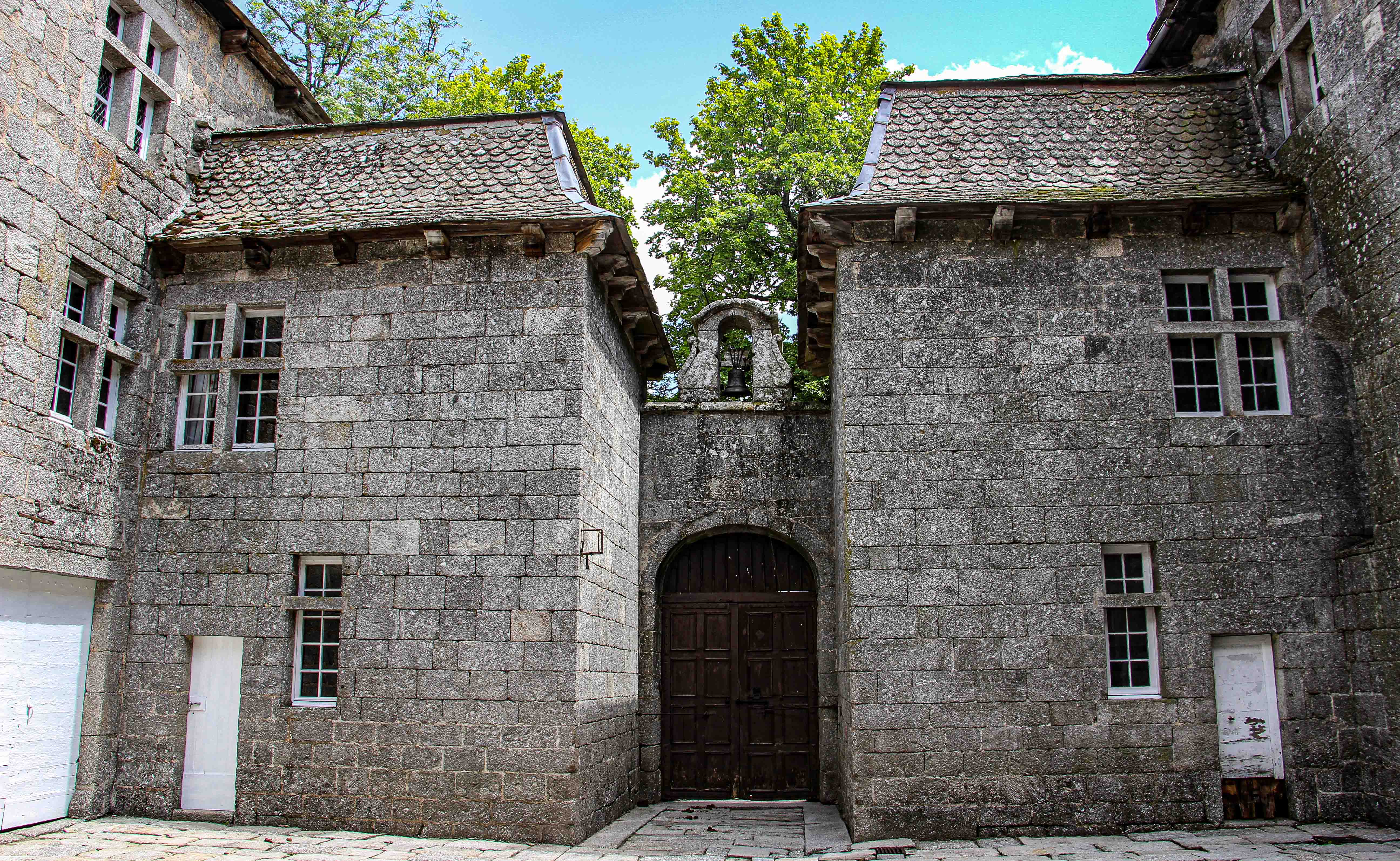CHÂTEAU DE LA BAUME