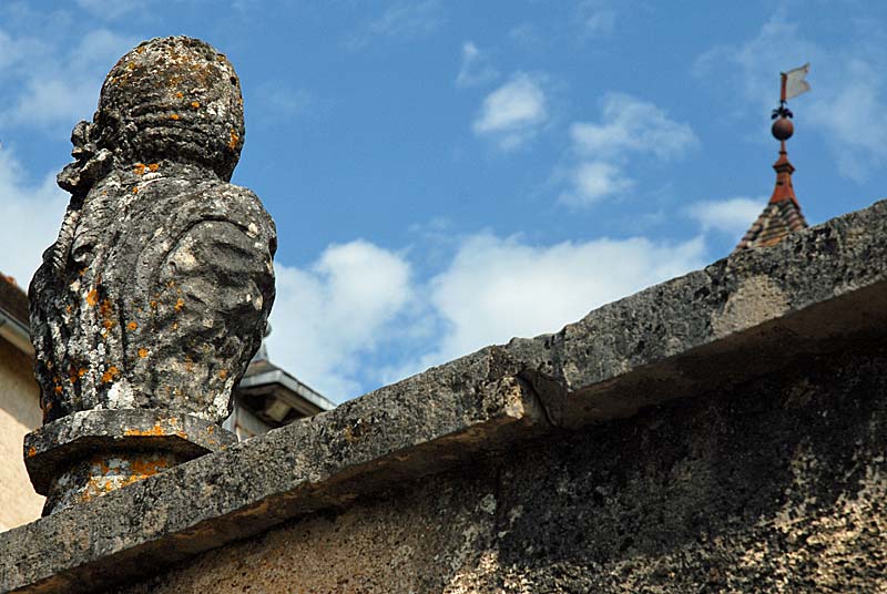 MAISON FORTE DE RIVIERE-LES-FOSSES