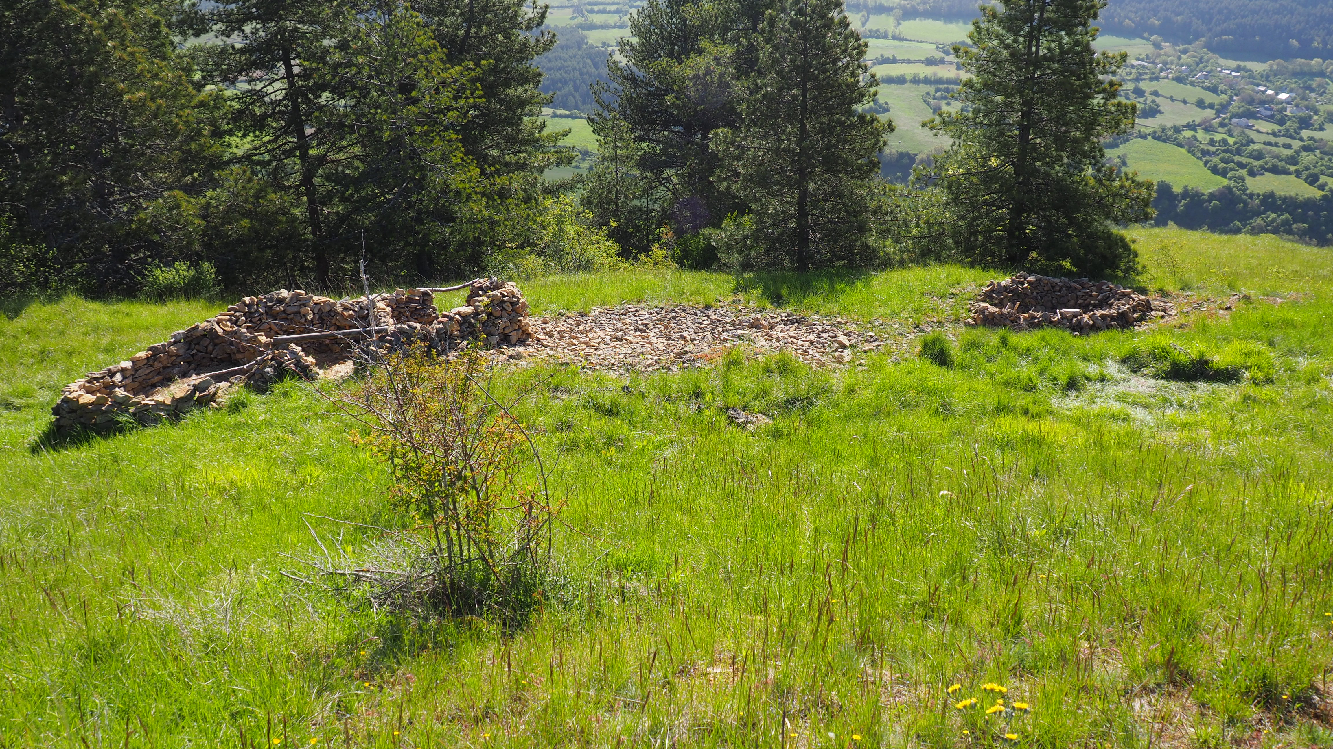ANCIENNE PLACE FORTE DE GREZES