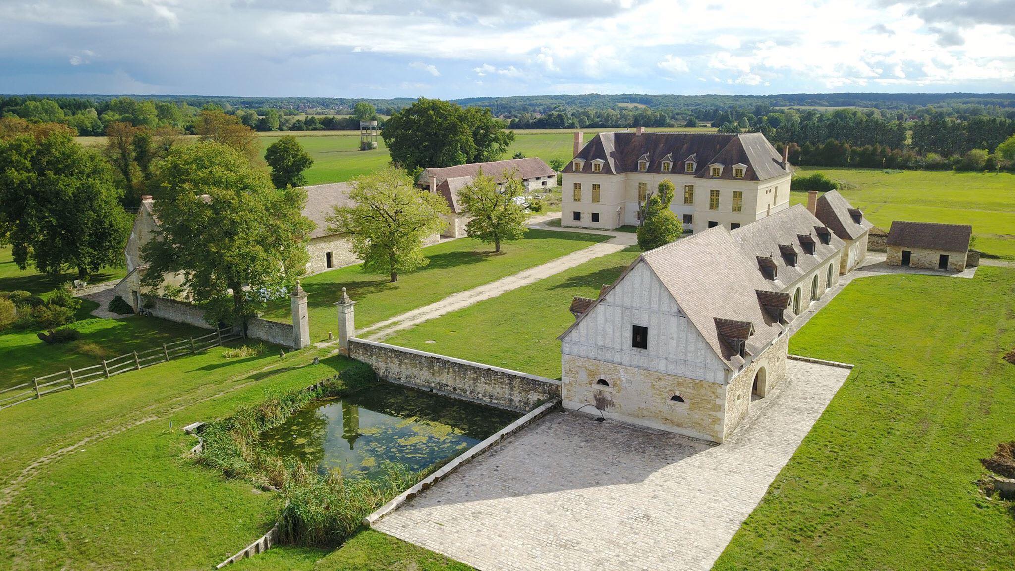 Châteaufer, château et ferme agroéologique