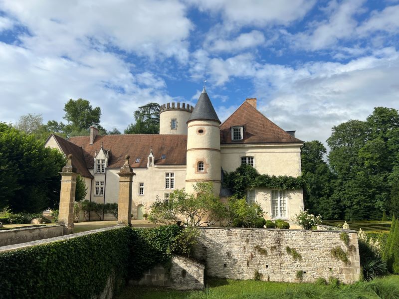 Parc et Château de Pesselières