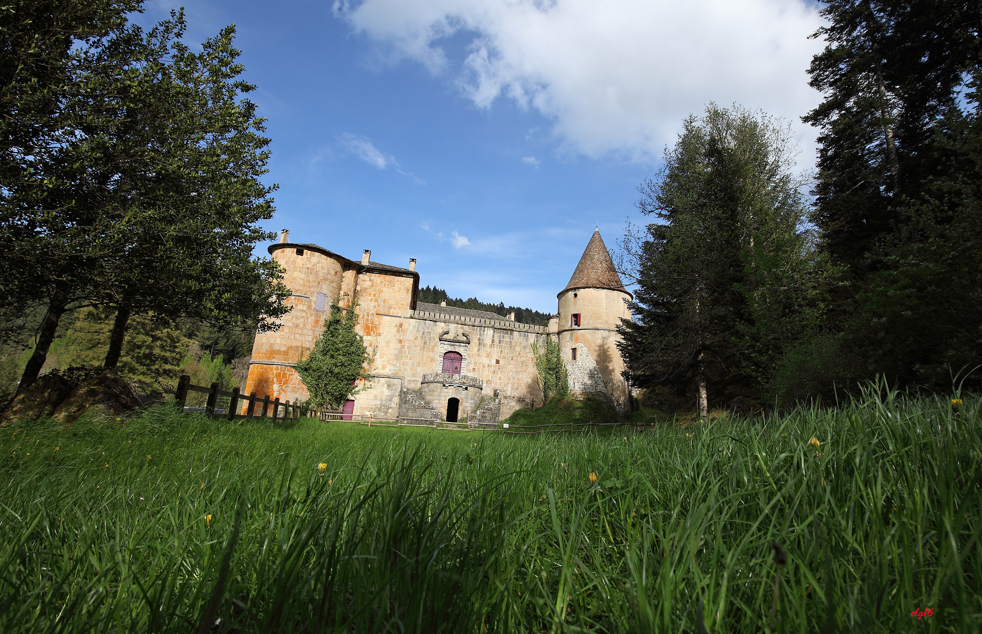 CHATEAU DE ROQUEDOLS