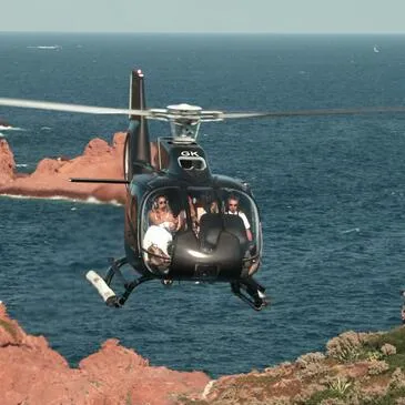 Baptême en hélicoptère à Cannes - Cap Esterel