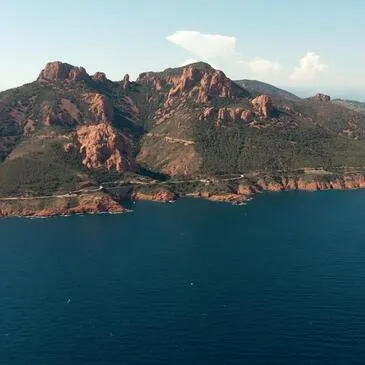 Baptême en hélicoptère à Cannes - Cap Esterel
