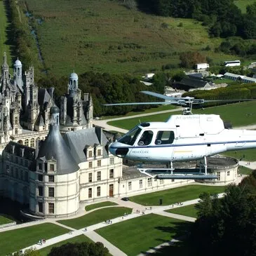 Baptême en Hélicoptère à Amboise - Les Châteaux de la Loire