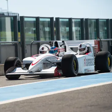 Bapteme en Formule 1 sur le Circuit de Barcelone