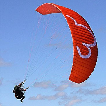 Baptême de Voltige en Parapente au Viaduc de Millau