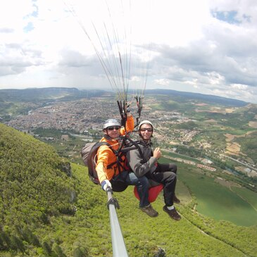 Baptême de Voltige en Parapente au Viaduc de Millau