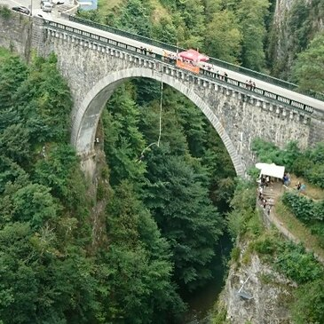 Saut à l'élastique près de Tarbes