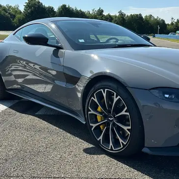 Coffret Pilotage Aston Martin - Circuit de Dreux