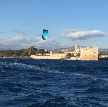 Stage de Kitesurf à Cannes