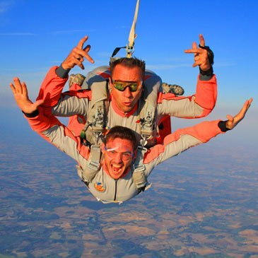 Saut en Parachute à Auch en Tandem