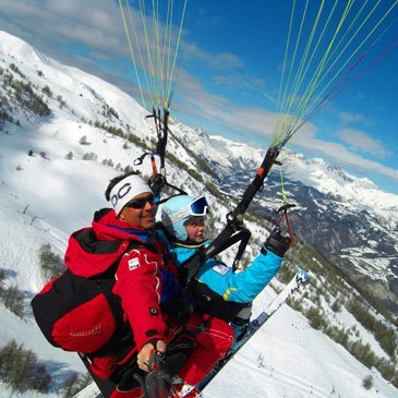 Baptême en Parapente à Ski à Pra Loup