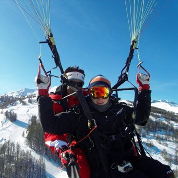 Baptême en Parapente à Ski à Pra Loup
