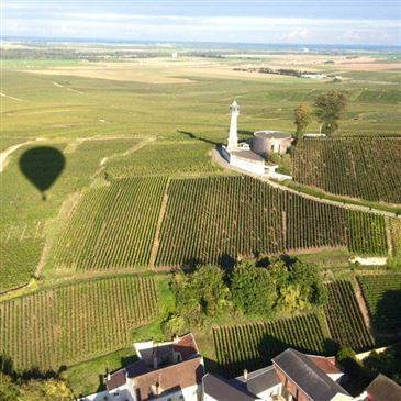 Vol en Montgolfière - Survol de Reims et de la Champagne