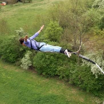 Saut à l'élastique à Auxerre proche Paris