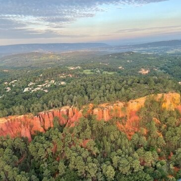 Vol en Montgolfière près de Gordes - Survol du Luberon