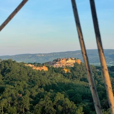 Vol en Montgolfière près de Gordes - Survol du Luberon