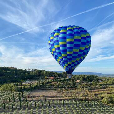 Vol en Montgolfière près de Gordes - Survol du Luberon