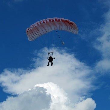Saut en Parachute Tandem à Sarlat
