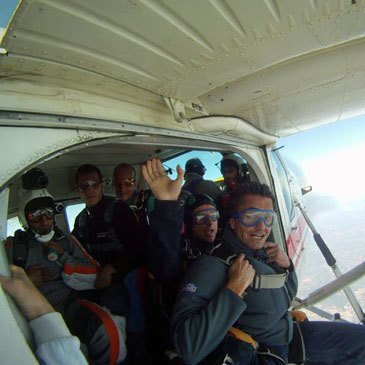 Saut en Parachute Tandem à Saint-Florentin
