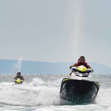 Randonnée en Jet Ski à Ouistreham près de Caen