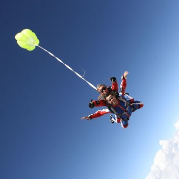 Saut en Parachute Tandem aux environs de Nancy