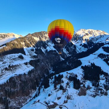 Vol en Montgolfière entre les Lacs Léman et Neuchâtel en Suisse