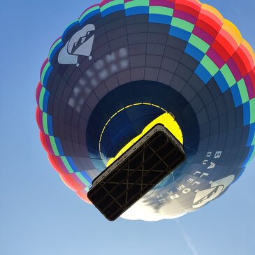 Vol en Montgolfière entre les Lacs Léman et Neuchâtel en Suisse