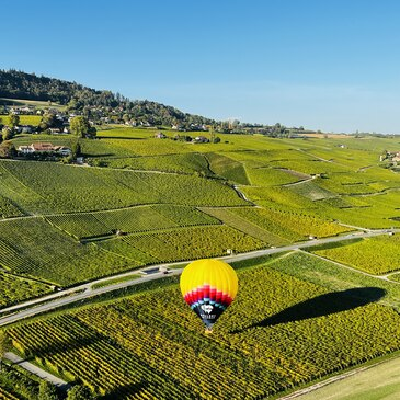 Vol en Montgolfière entre les Lacs Léman et Neuchâtel en Suisse