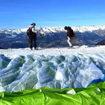 Baptême en Parapente à Ski aux Orres
