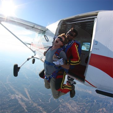 Saut en Parachute Tandem à Lons-le-Saunier