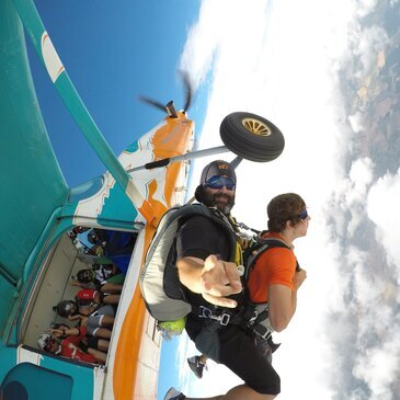 Saut en Parachute Tandem près de Beaune