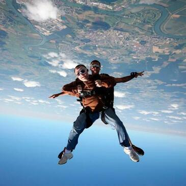 Saut en Parachute Tandem près de Beaune