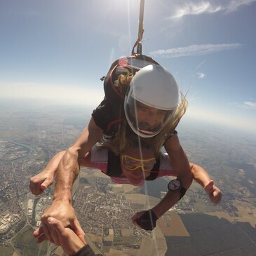Saut en Parachute Tandem près de Beaune