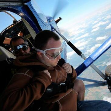 Saut en Parachute Tandem près de Beaune