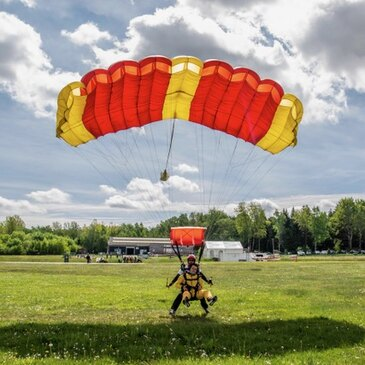 Saut Parachute en Tandem à Spa