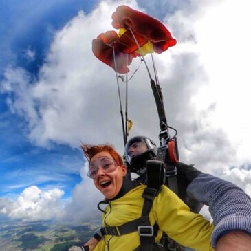 Saut Parachute en Tandem à Spa