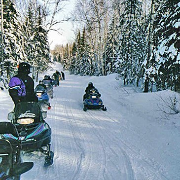 Initiation à la Conduite d'un Scooter des Neiges à Auron