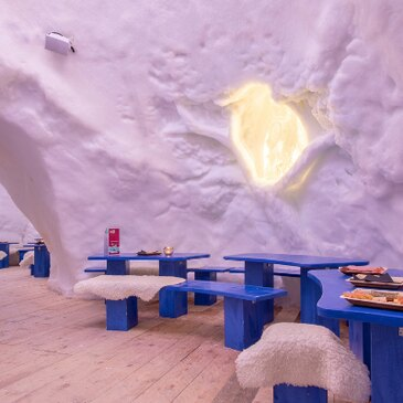 Diner dans un Igloo à Avoriaz