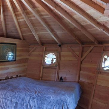 Cabane dans les Arbres à l'Isle-sur-La-Sorgue