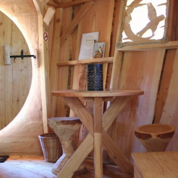 Cabane dans les Arbres à l'Isle-sur-La-Sorgue