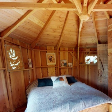 Cabane dans les Arbres à l'Isle-sur-La-Sorgue