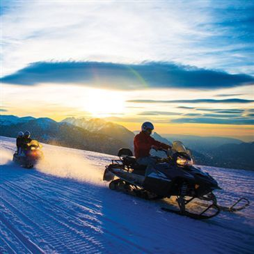 Randonnée en Scooter des Neiges près de Flaine