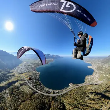 Baptême en Parapente à Montreux - Survol du Lac Léman