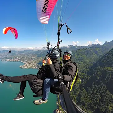 Baptême en Parapente à Montreux - Survol du Lac Léman