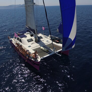 Balade en Bateau au Coucher de Soleil au Lavandou