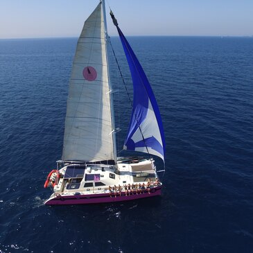 Balade en Bateau au Coucher de Soleil au Lavandou